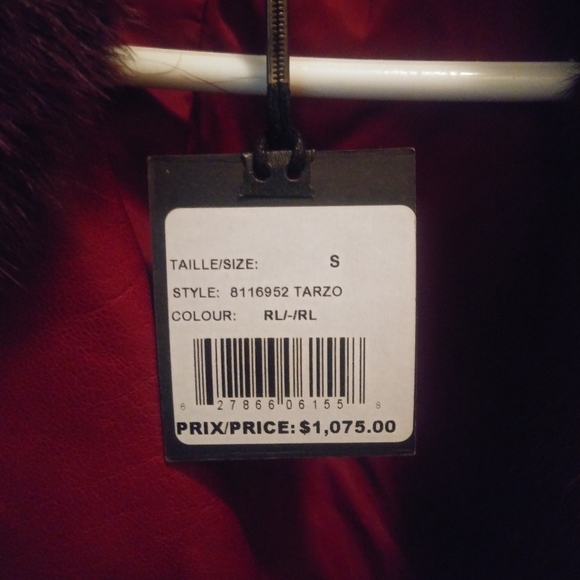 RUDSAK red leather jacket with rabbit fur collar. Size medium. - Picture 6 of 9